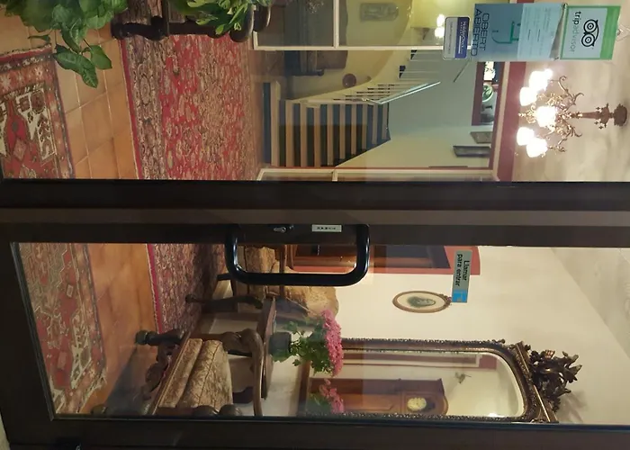 Hostal Residencia Catalina