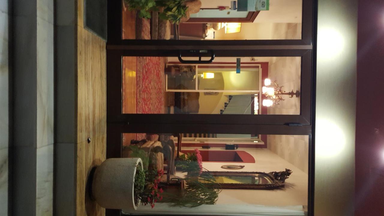 Residencia Catalina Affittacamere